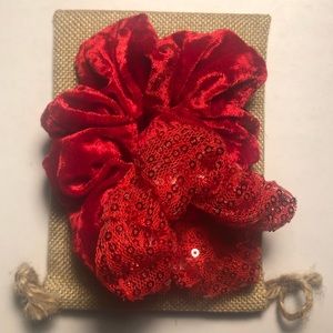 🍒 two pack of red scrunchies 🍒